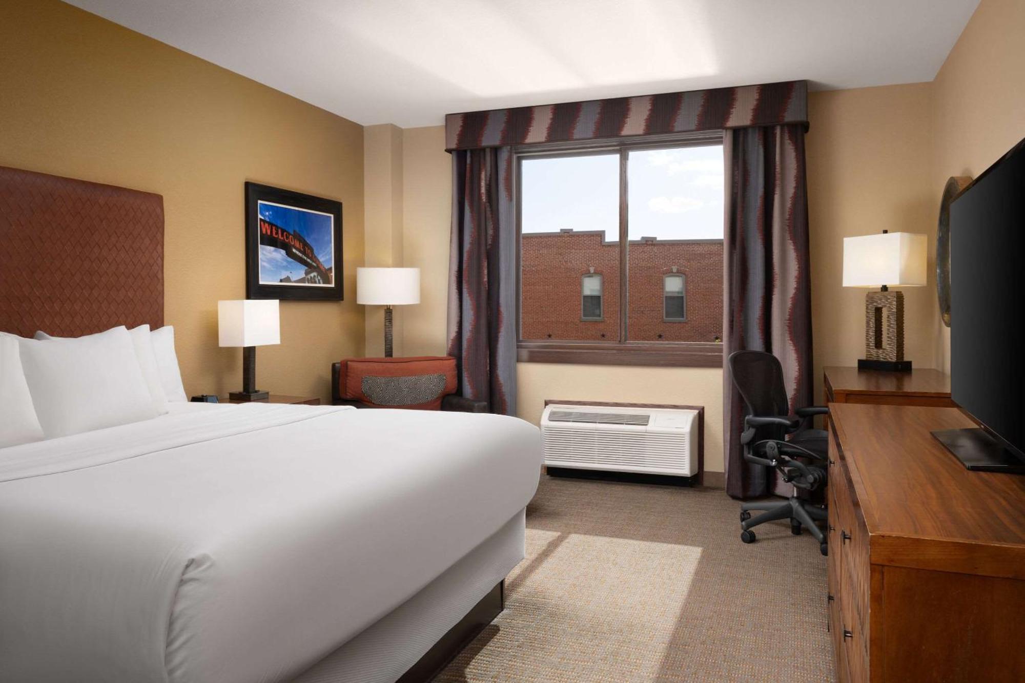 The Golden Hotel, Ascend Hotel Collection Ngoại thất bức ảnh